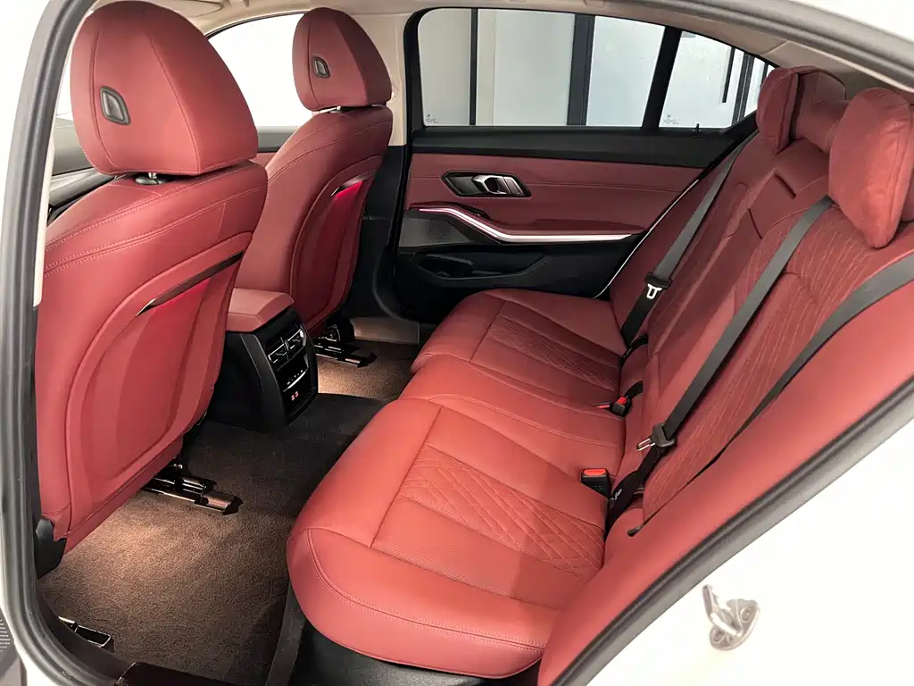 BMW i3 2025 — фото 10