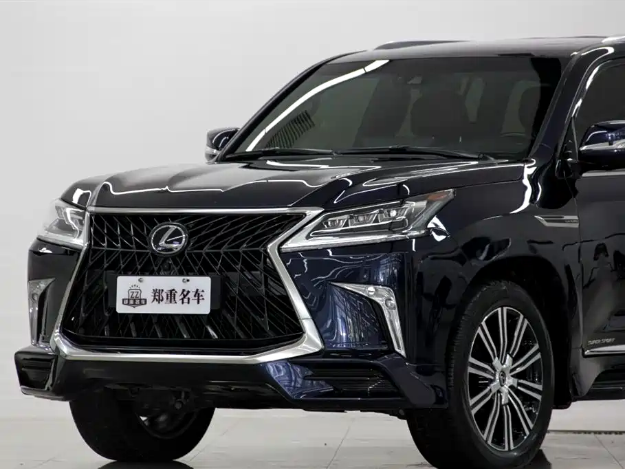 Lexus LX 2020 — фото 29