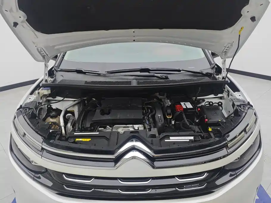 Citroën C5 Aircross 2019 — фото 10