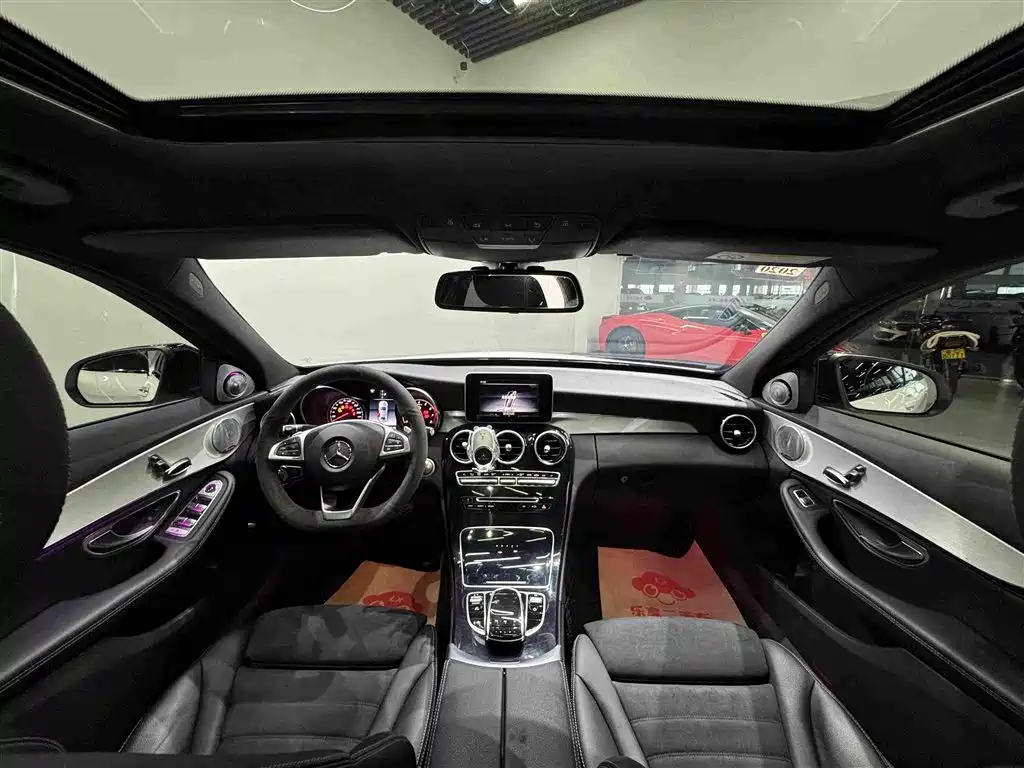 Mercedes-Benz C-Class 2018 — фото 24