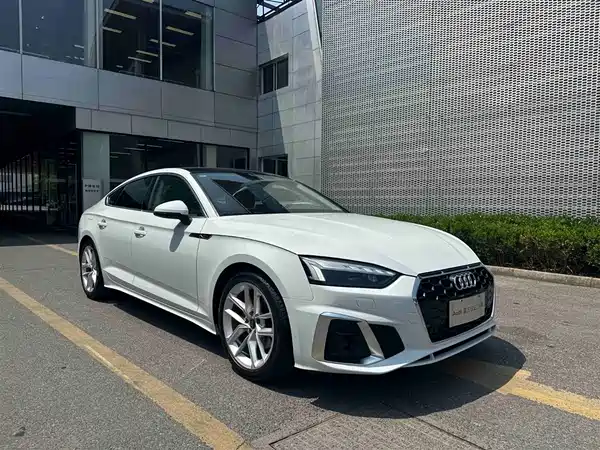 Audi A5 2024