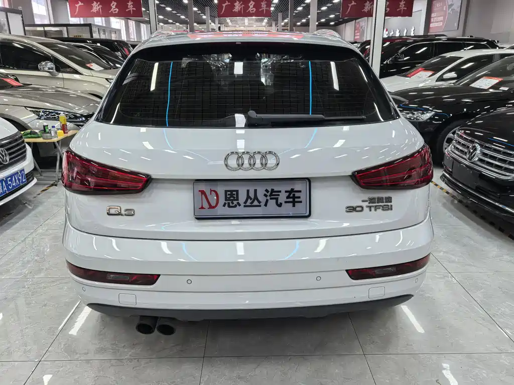 Audi Q3 2019 — фото 15