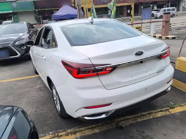 Ford Escort 2022