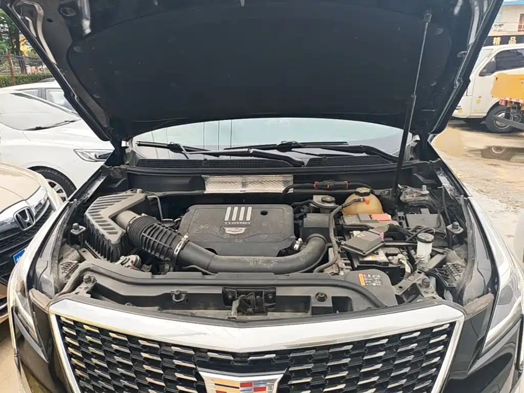 Cadillac XT5 2021 — фото 20