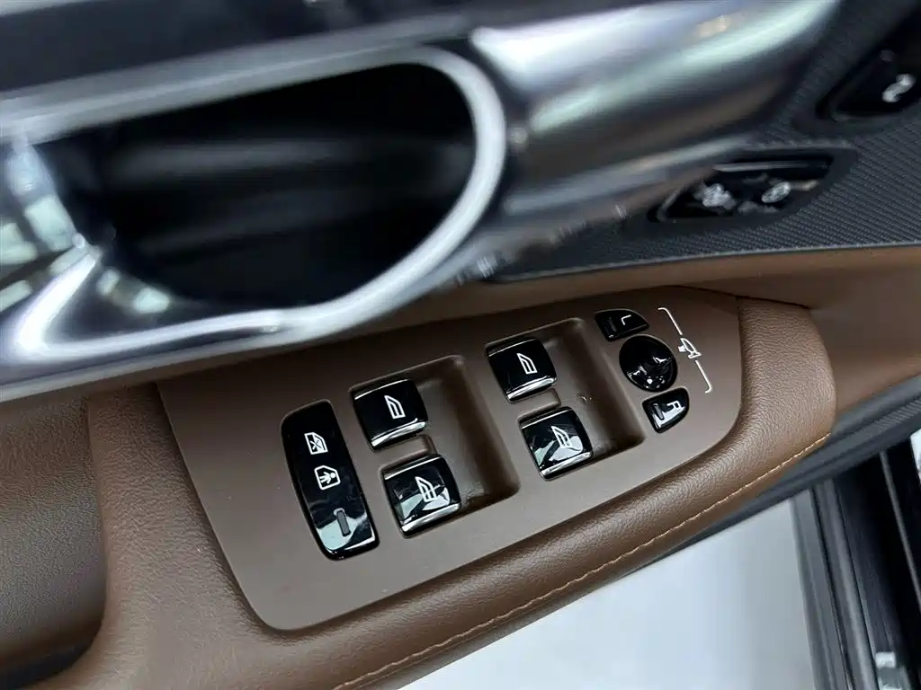 Volvo S90 PHEV 2024 — фото 24