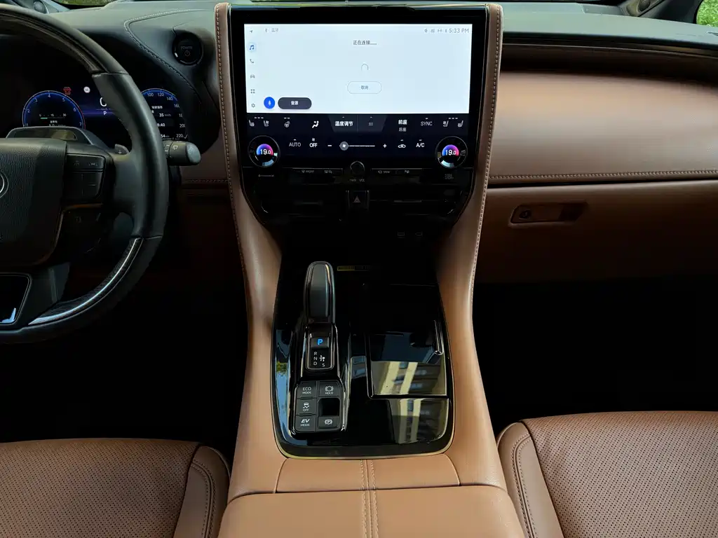 Toyota Alphard 2025 — фото 13