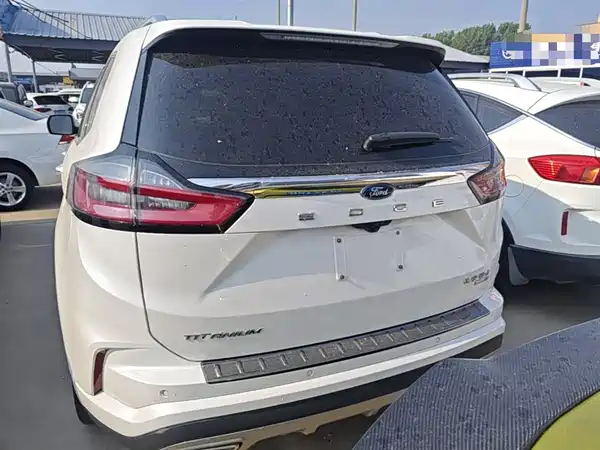 Ford Edge 2021
