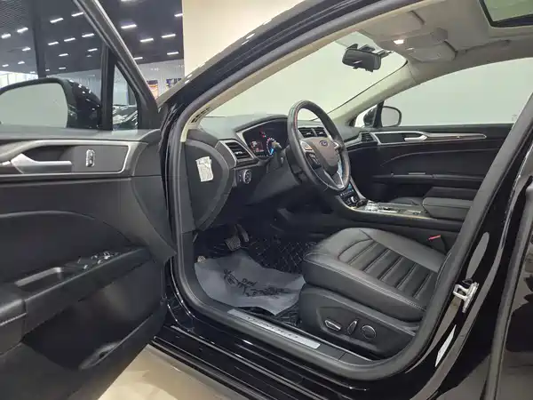 Ford Mondeo 2020