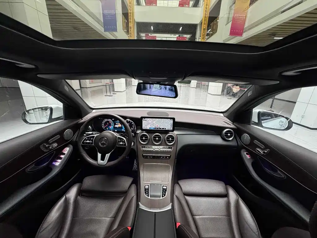 Mercedes-Benz GLC 2021 — фото 13