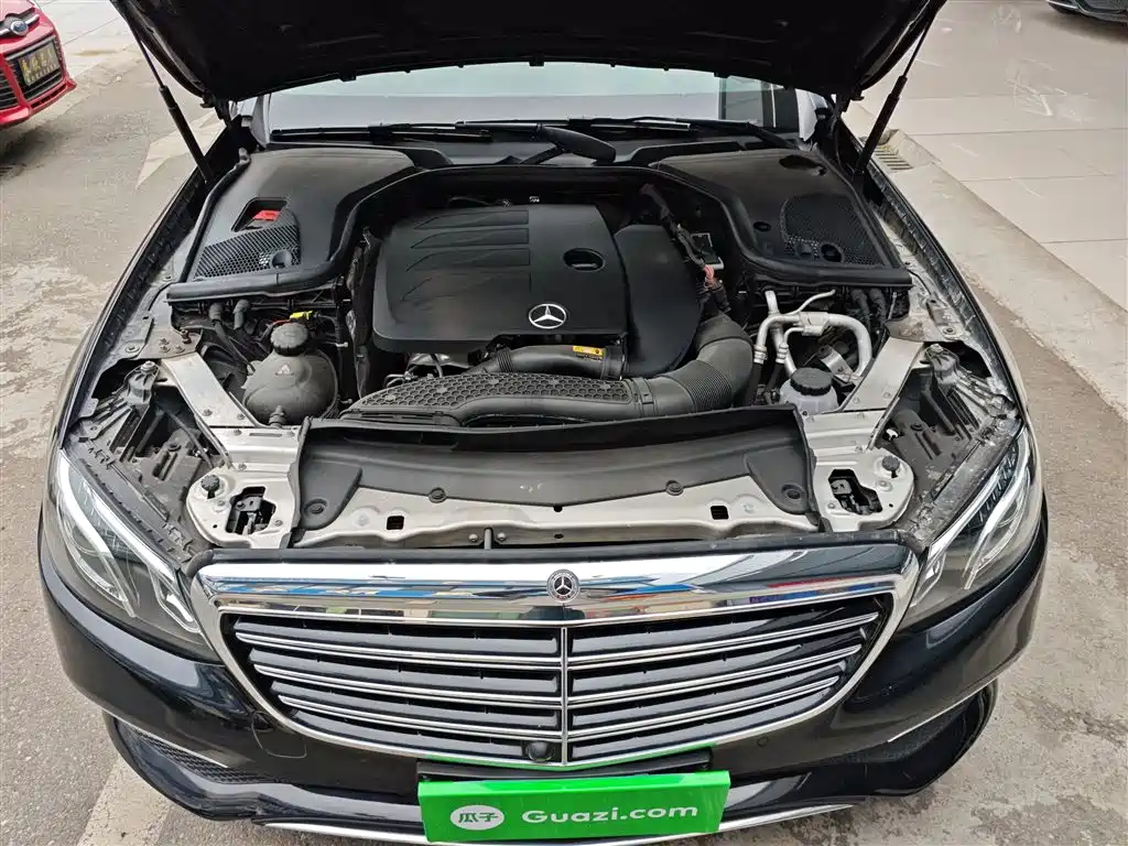 Mercedes-Benz E-Class 2020 — фото 20