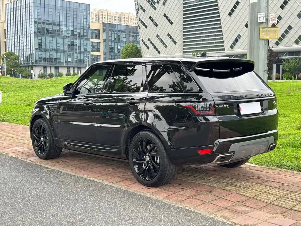 Land Rover Sport 2020 — фото 7