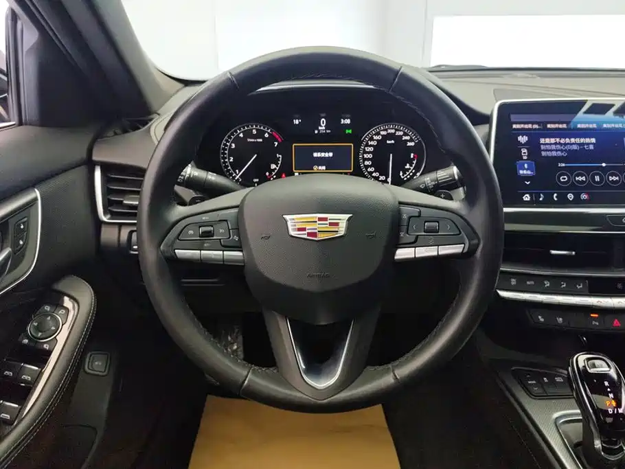 Cadillac CT5 2023 — фото 15