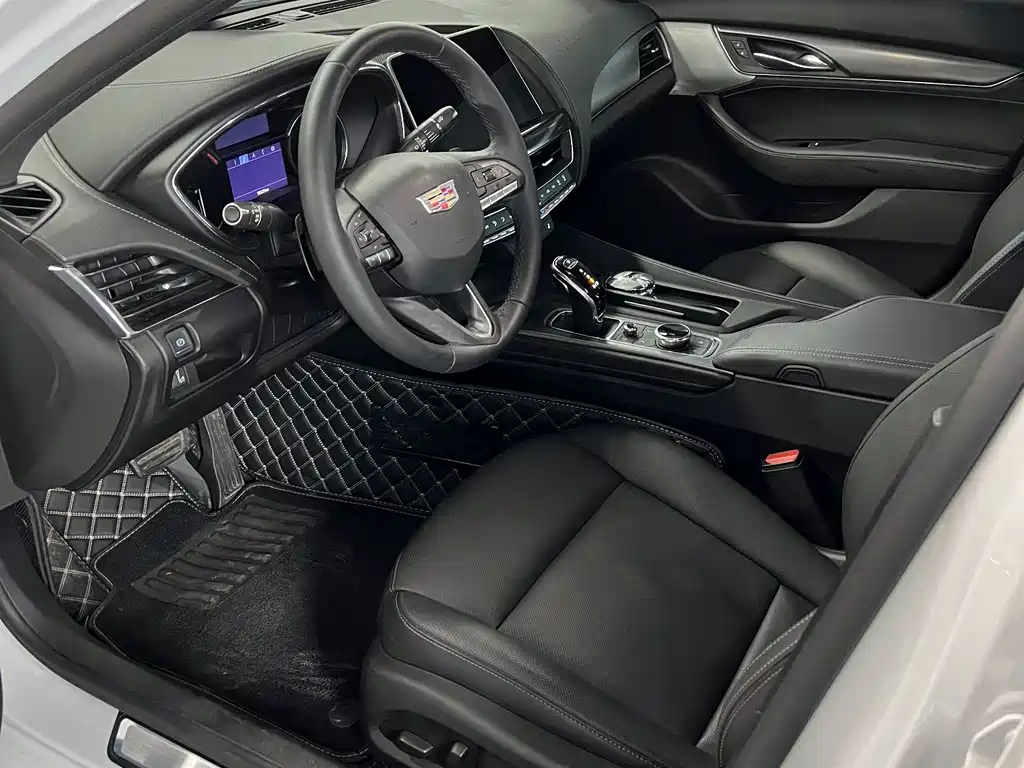 Cadillac CT5 2021 — фото 16