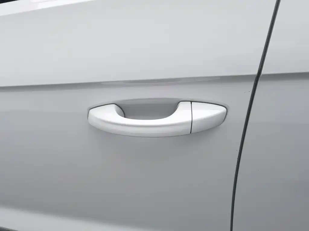 Volkswagen T-Roc 2021 — фото 18