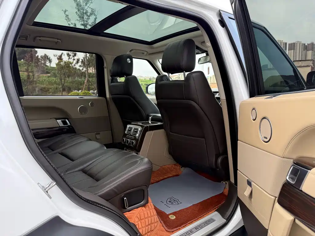 Land Rover Range Rover 2017 — фото 11
