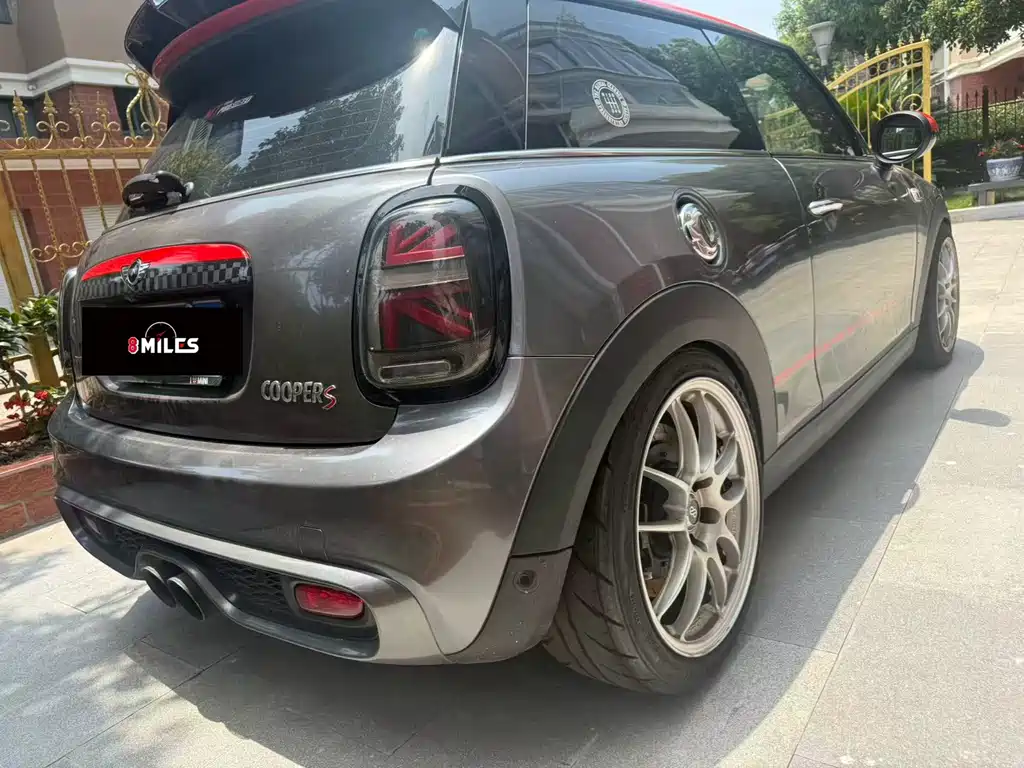 MINI MINI 2018