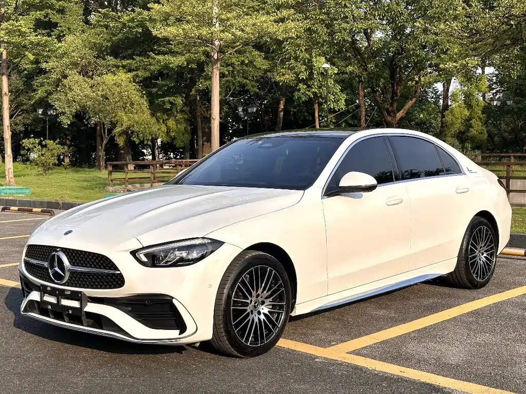 Mercedes-Benz C-Class 2023