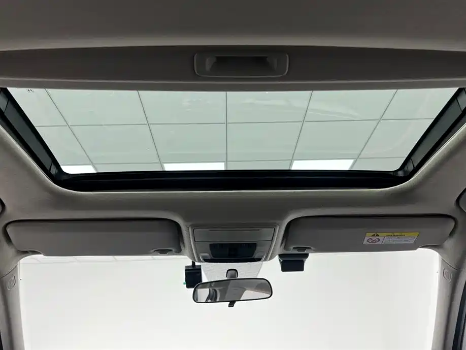 Honda Civic 2023 — фото 18