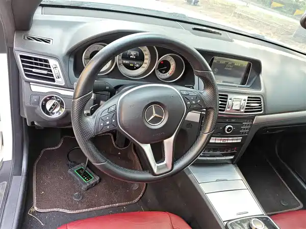 Mercedes-Benz E-Class 2016