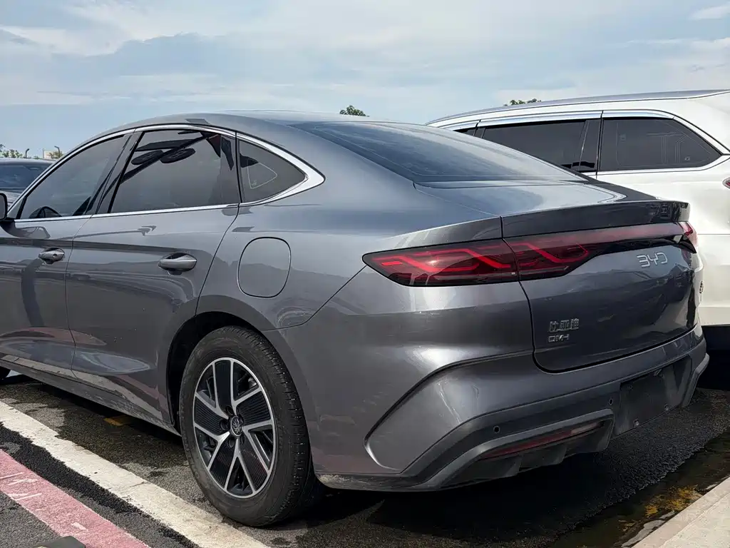 BYD Qin L 2024 — фото 17