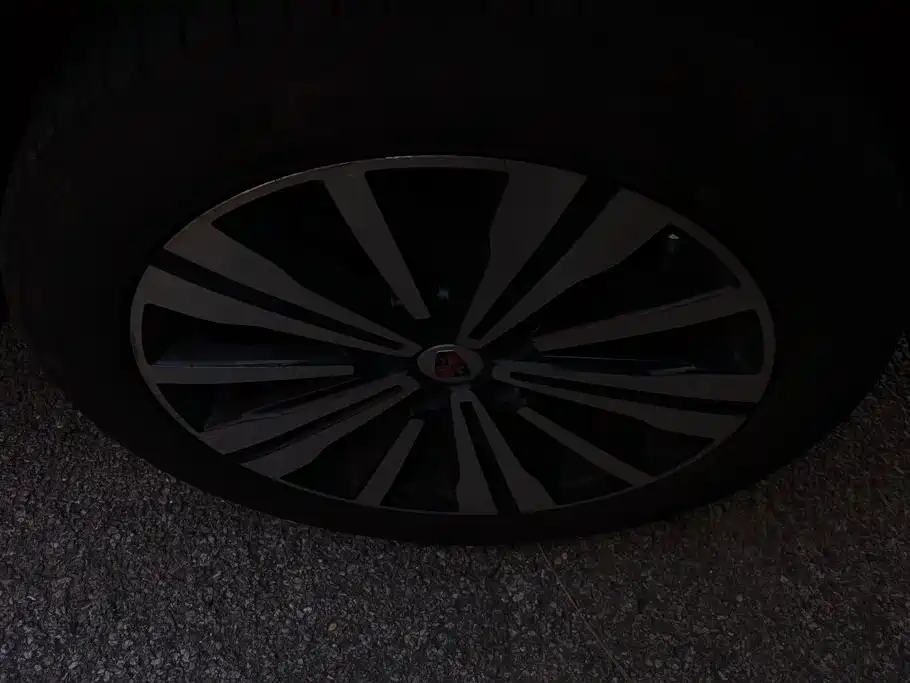 Roewe RX5 New Energy 2018