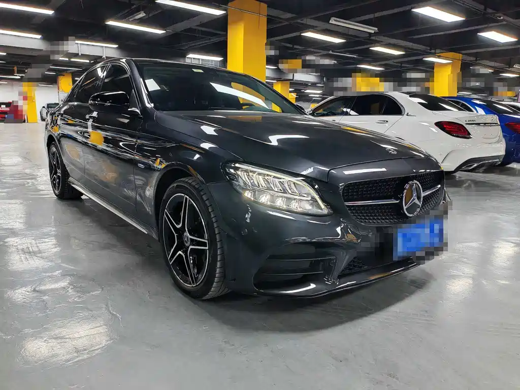 Mercedes-Benz C-Class 2021