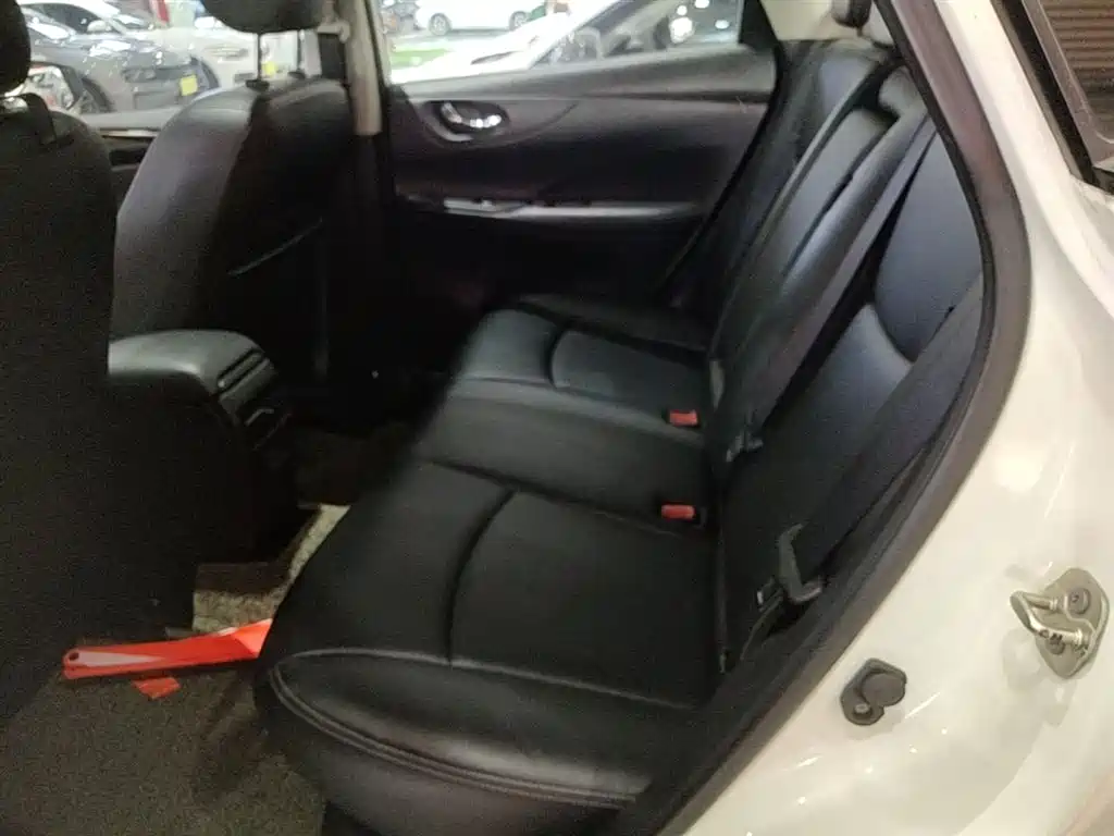 Nissan Tiida 2022 — фото 17