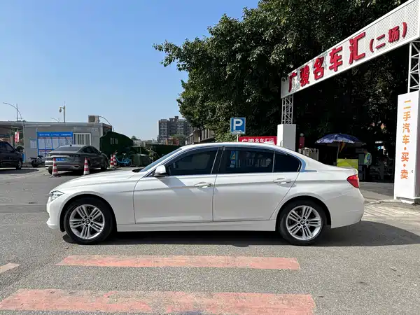 BMW 3 Series 2016