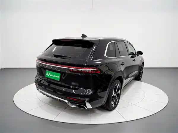 Geely Xingyue L 2024