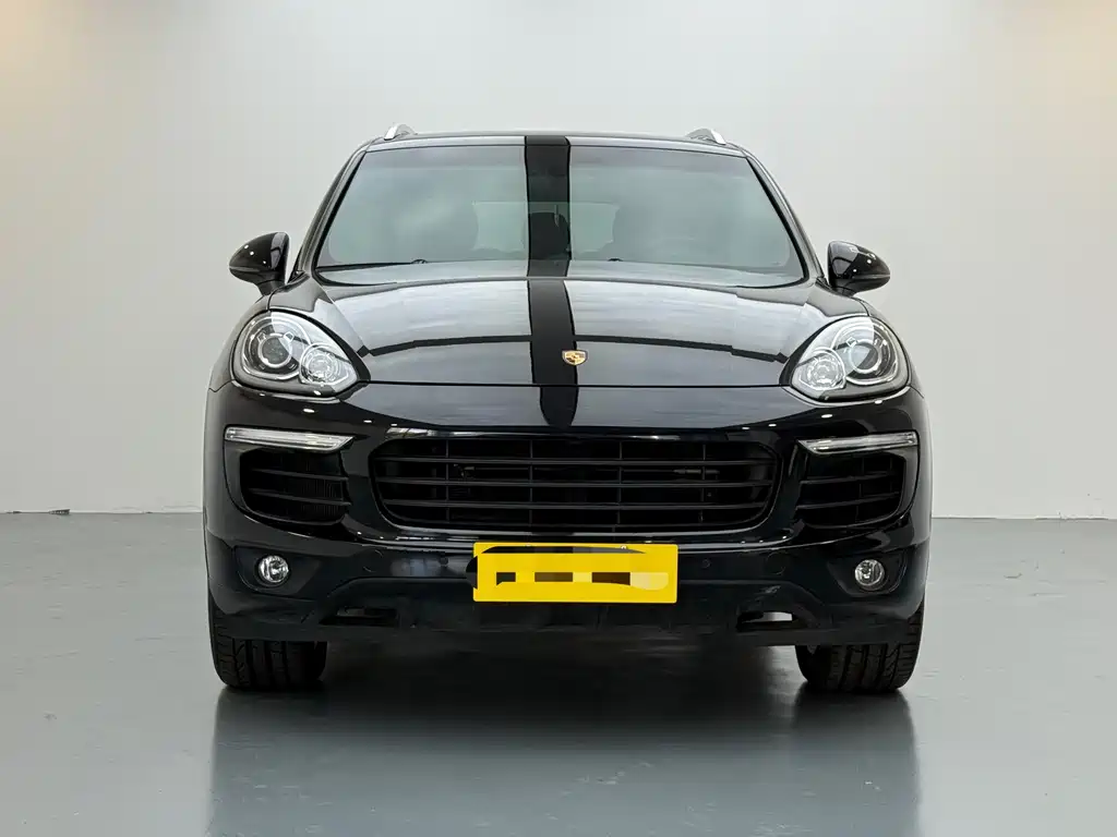 Porsche Cayenne 2017 — фото 2