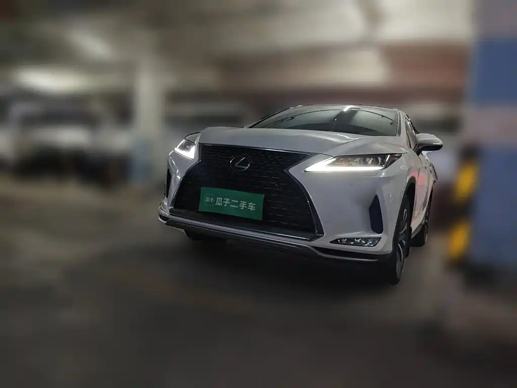 Lexus RX 2020