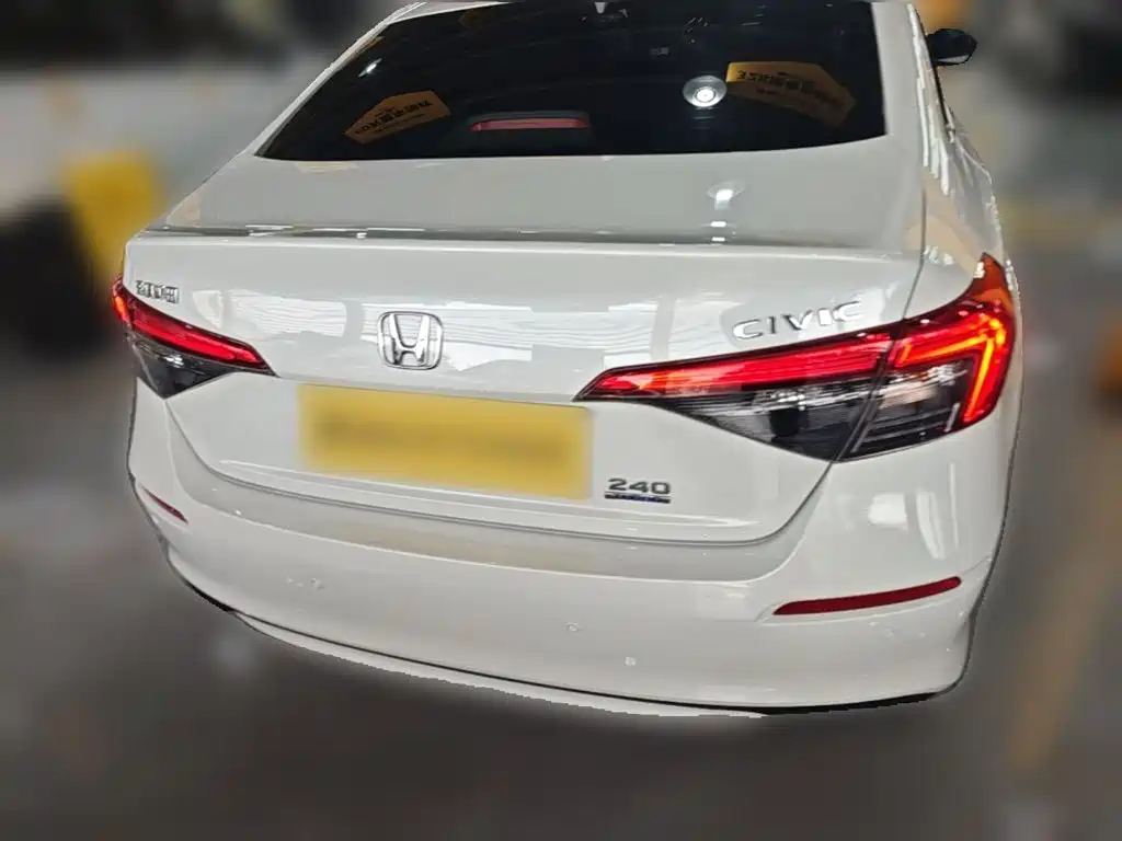 Honda Civic 2024 — фото 10
