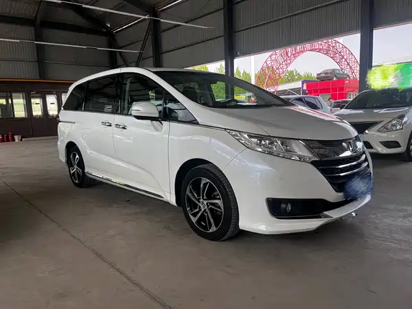 Honda Odyssey 2015