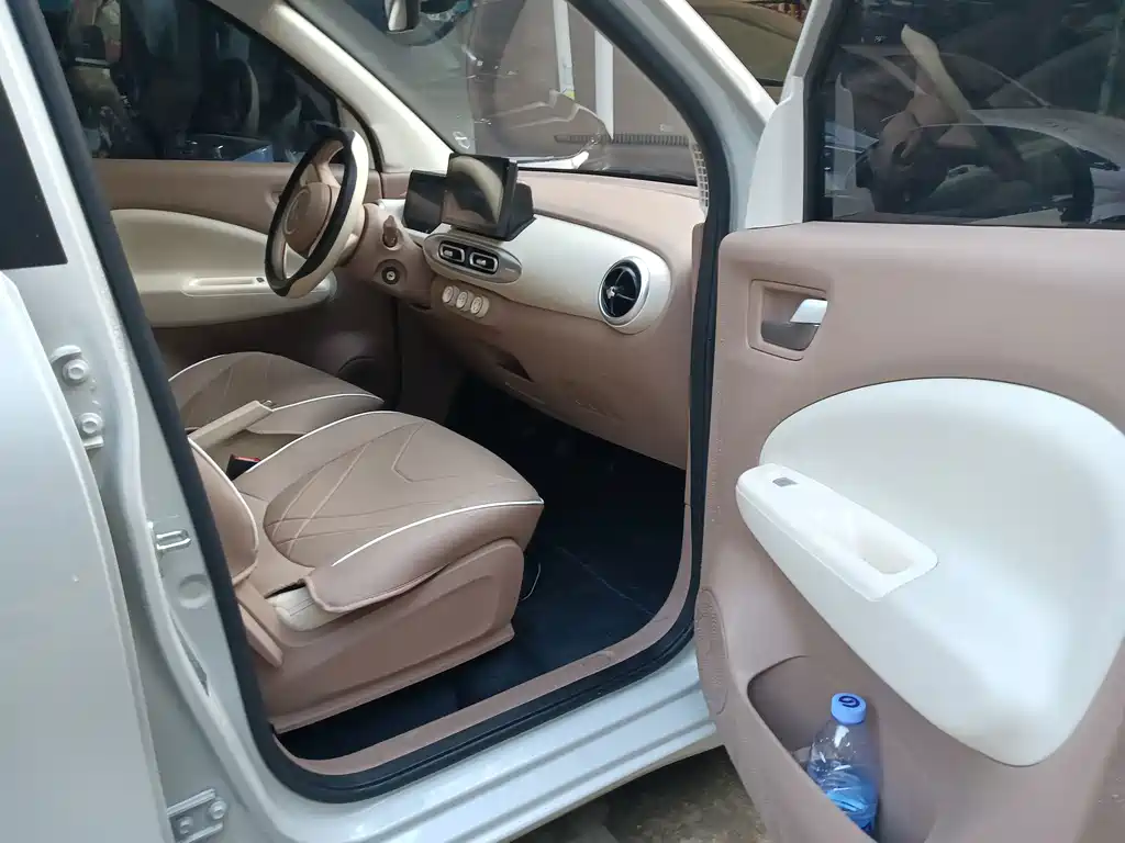 Wuling Hongguang MINIEV 2025
