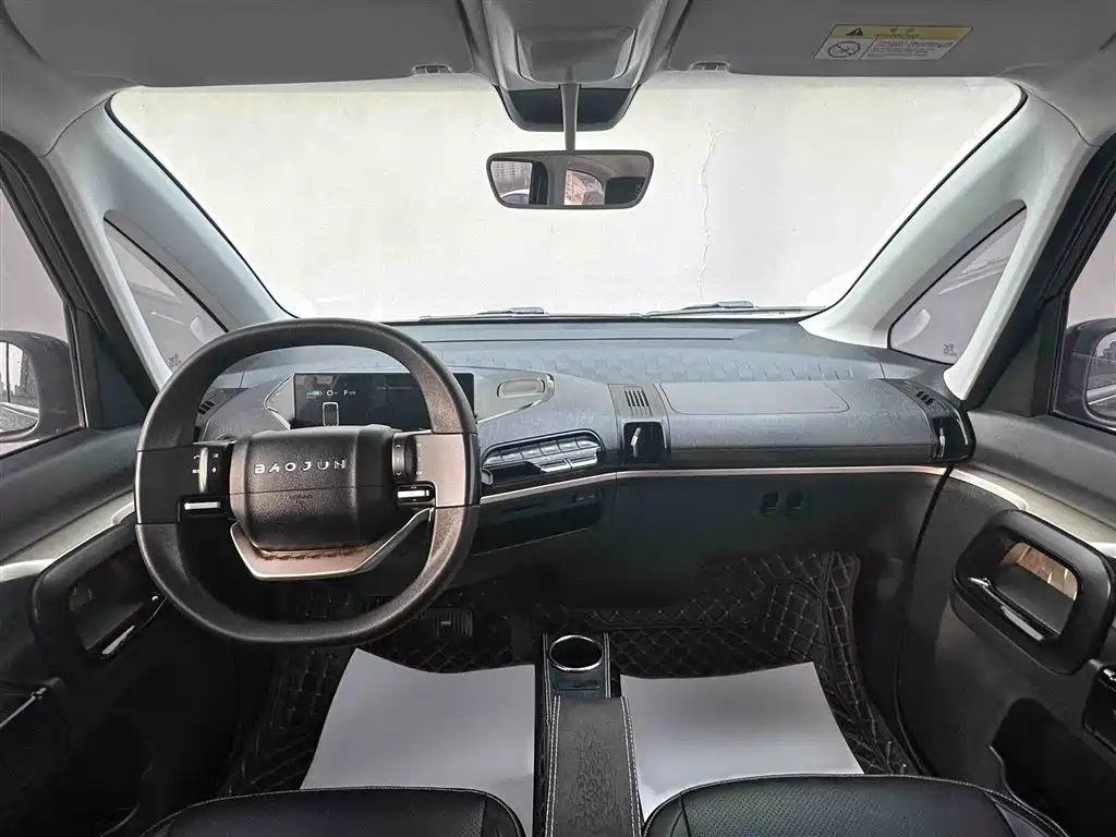 Baojun KiWi EV 2022 — фото 13