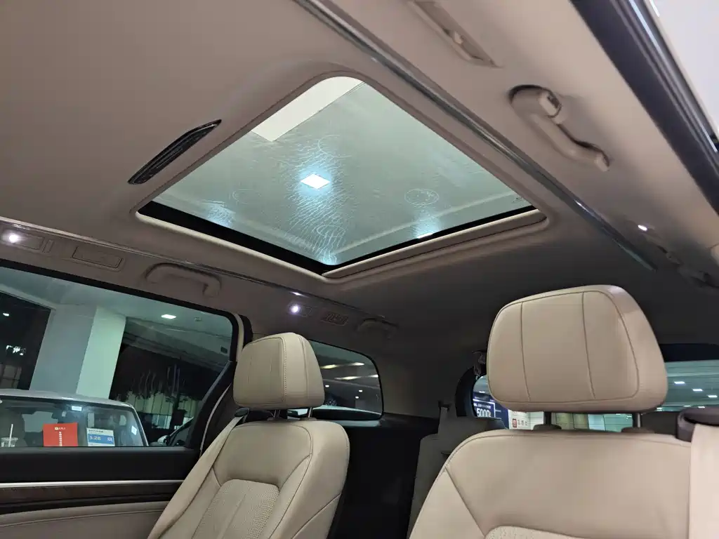 GAC Motor Trumpchi M8 2022 — фото 27