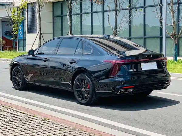 Hongqi H5 2026