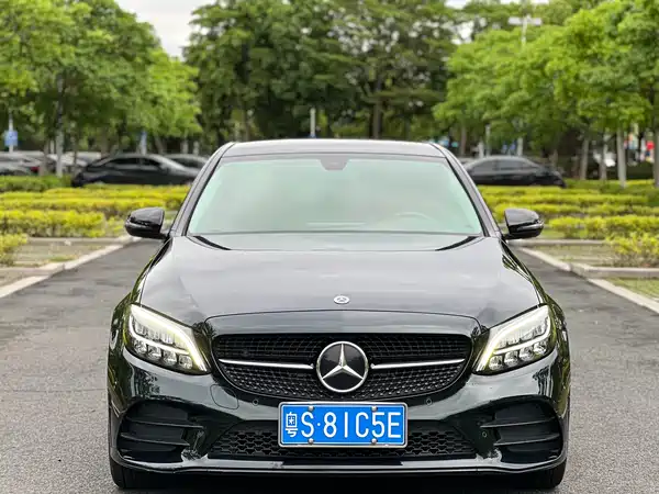Mercedes-Benz C-Class 2021