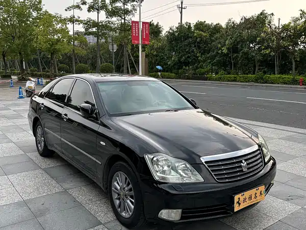 Toyota Crown 2009