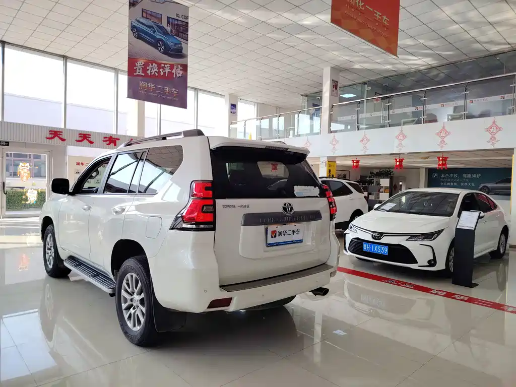 Toyota Prado 2018 — фото 12