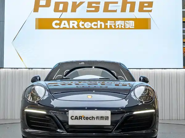 Porsche 911 2019
