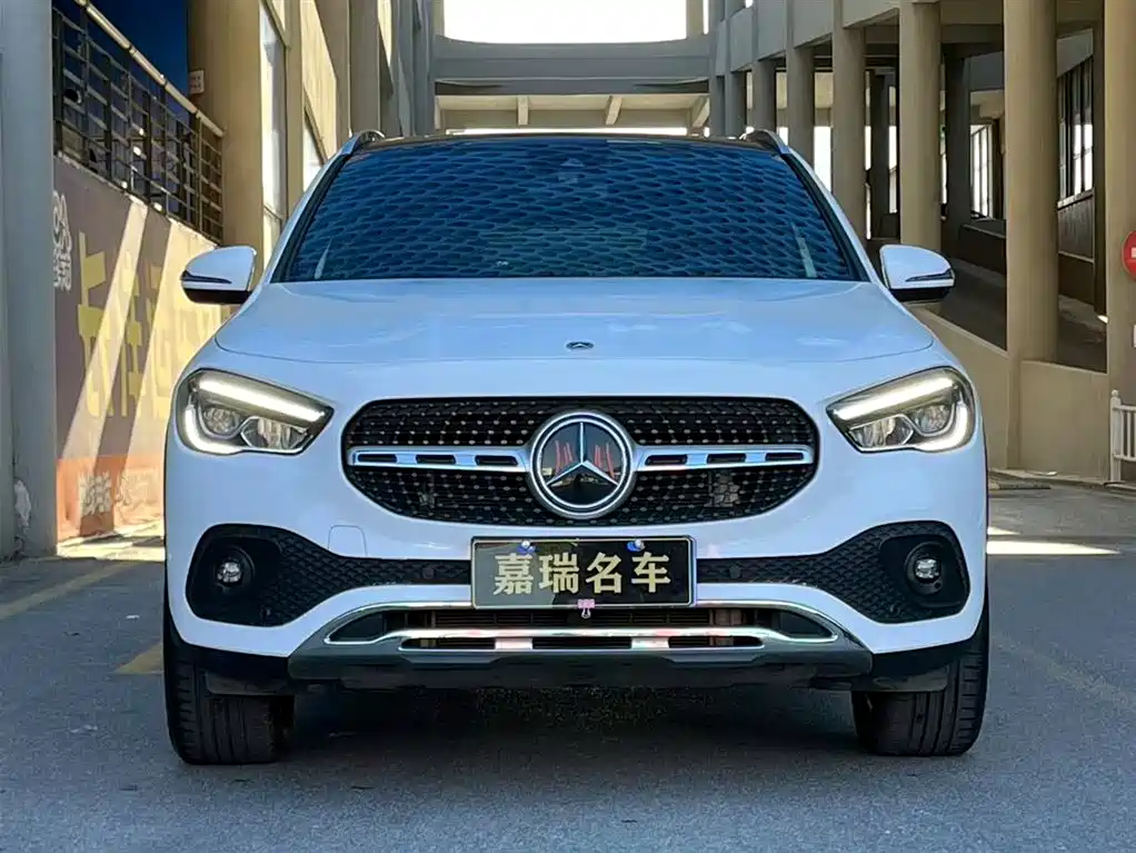 Mercedes-Benz GLA 2022 — фото 2