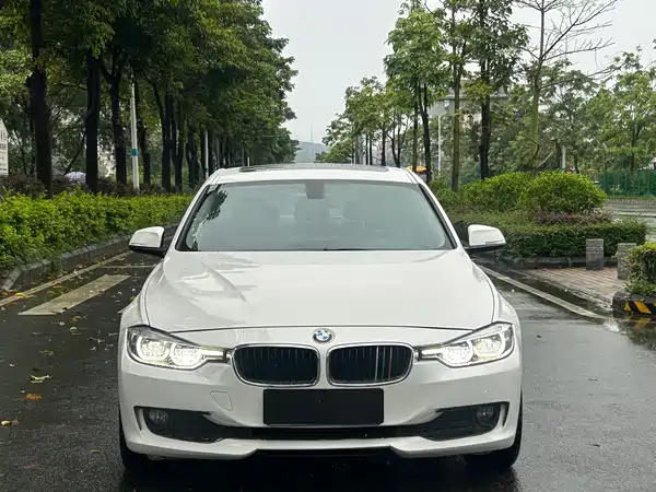 BMW 3 Series 2013