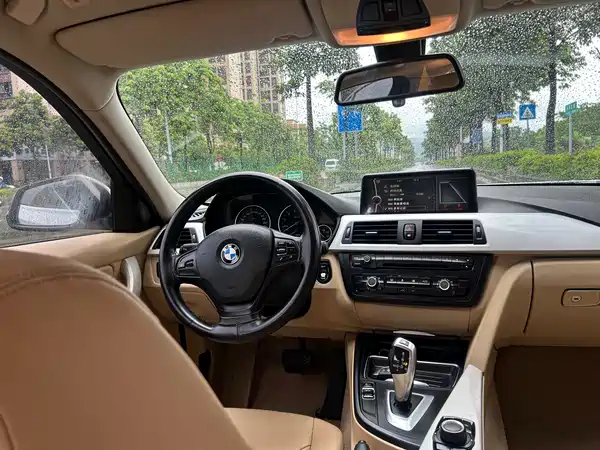 BMW 3 Series 2013