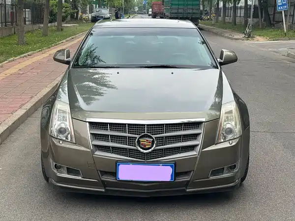 Cadillac CTS 2010