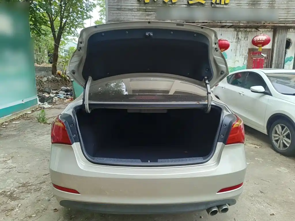 Hyundai Mistra 2015 — фото 19