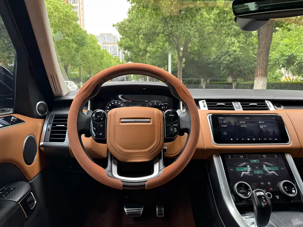 Land Rover Sport 2018 — фото 13