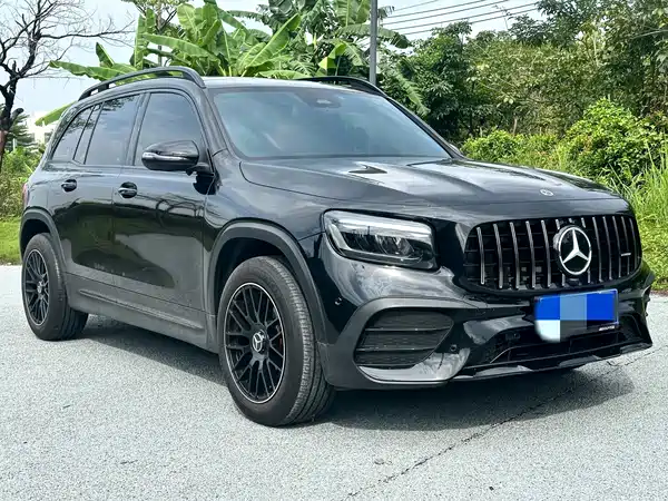 Mercedes-Benz GLB 2024