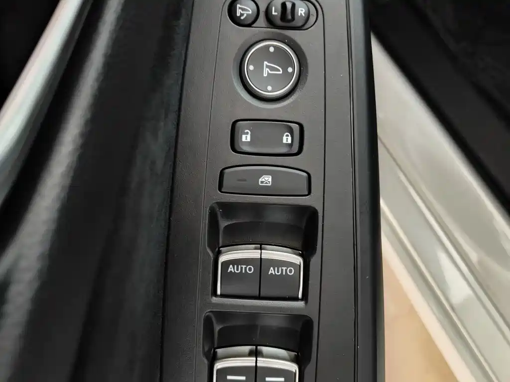 Honda Civic 2023 — фото 12