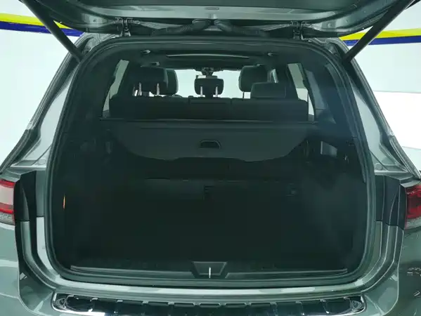 Mercedes-Benz GLB 2020